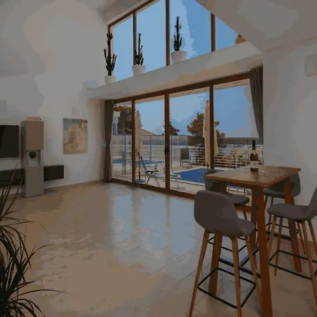 Blizu Mora Bed & Breakfast